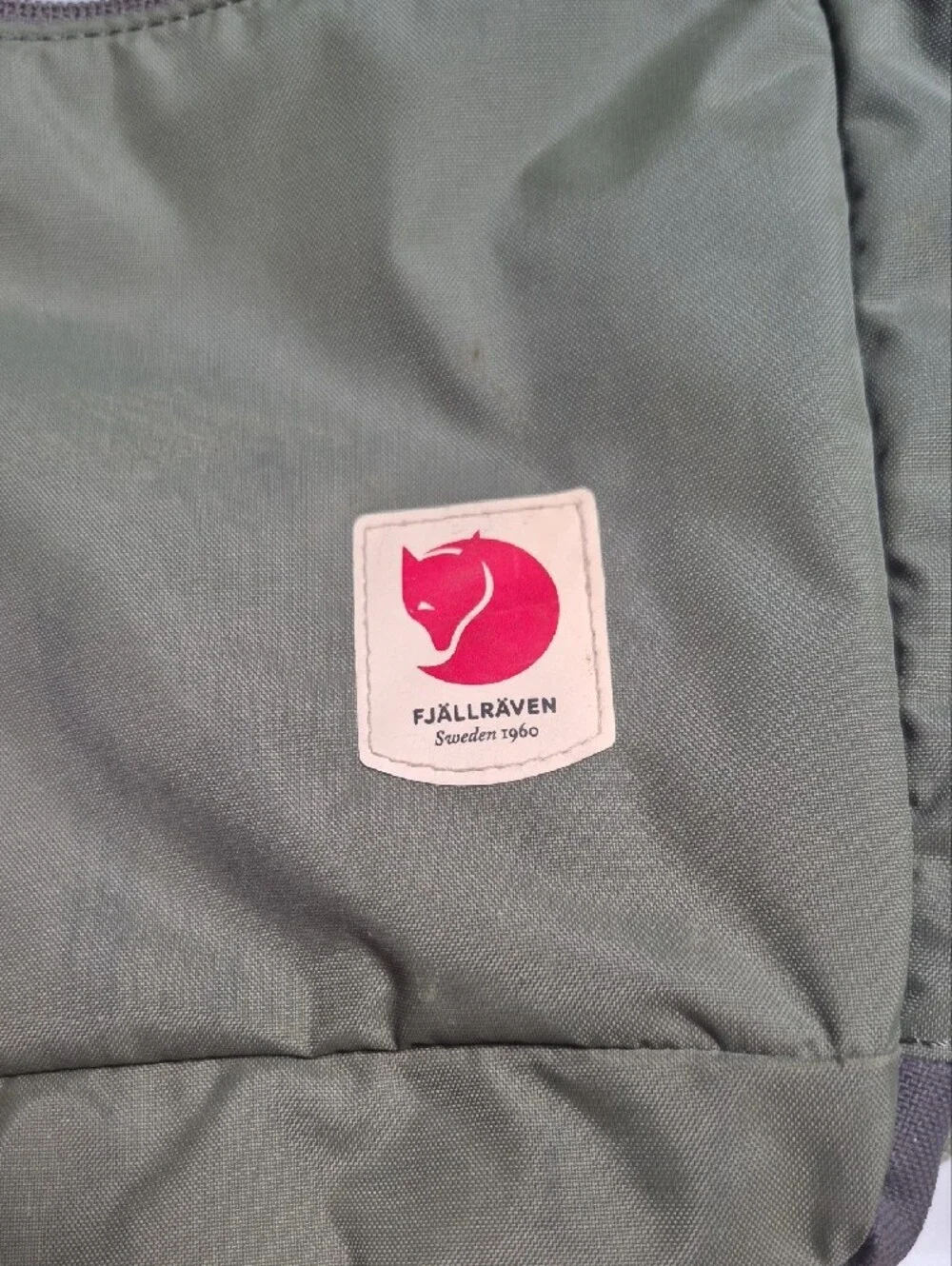 FJÄLLRÄVEN Olive Green Tote Bag with Shoulder and Back Strap